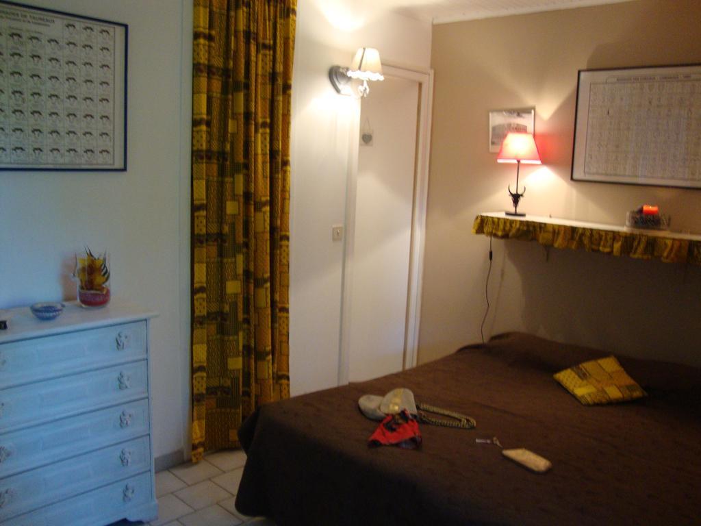Manade Cavallini - Mas De Pioch Saintes-Maries-de-La-Mer Zimmer foto